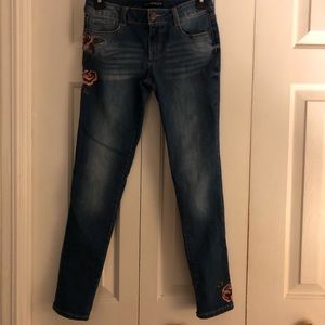 Rose embroidered skinny jeans